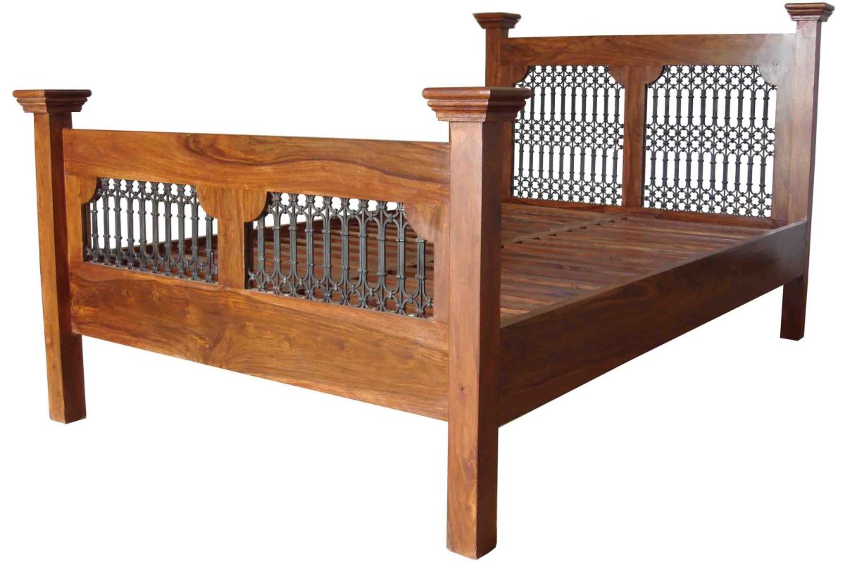 Auric King Size Bed